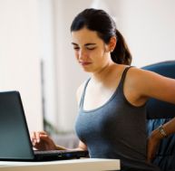 ad/adopter-bonne-position-assise-bureau.jpg
