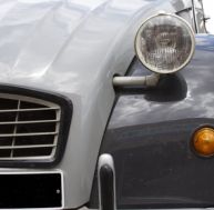 ba/balades-insolites-paris-2cv.jpg