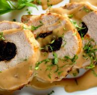 ca/carre-porc-pruneaux-0.jpg
