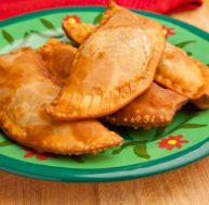 ch/chaussons-poivrons-thon.jpg