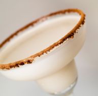 co/cocktail-alexander.jpg