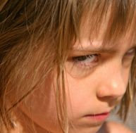 en/enfant-tetu.jpg