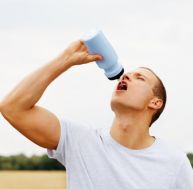 hy/hydrater-pendant-effort-physique.jpg
