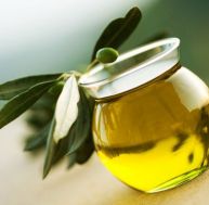 l-/l-huile-d-olive-un-secret-anti-age.jpg