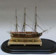 ma/maquette-bateau.jpg