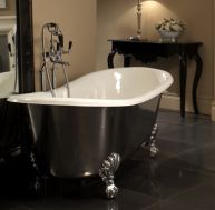 re/repeindre-baignoire-ancienne.jpg