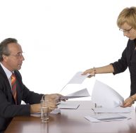 re/reunion-bureau.jpg