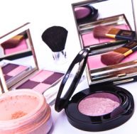 ta/tache-maquillage.jpg