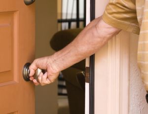 La pose d'un bloc-porte