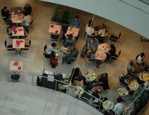 Café littéraire : notre sélection de cafés à Paris