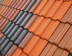 Comment choisir mes tuiles en terre cuite