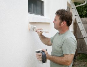 Calculer la quantité de peinture nécessaire