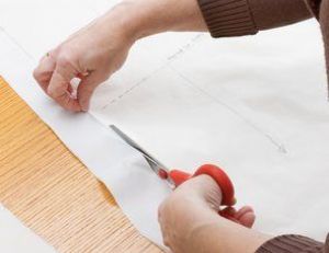 Comment couper un tissu