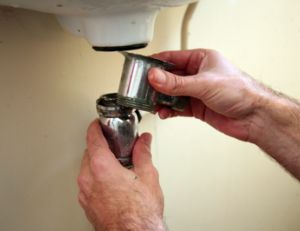 Déboucher une canalisation