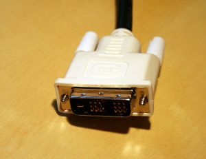 Connectique DVI (Copyright Greg Ebdon - Vanderdecken)