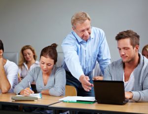Le DAEU est un diplôme de niveau 4 équivalent au baccalauréat.