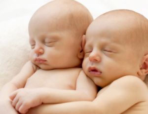Tout savoir sur la grossesse gémellaire