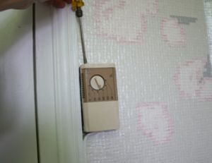 Installer et brancher un thermostat d'ambiance