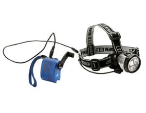 Chargeur de lampe dynamo - © Nature et Découvertes