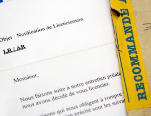 Comment licencier une nounou ?