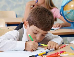 Initier ses enfants aux loisirs créatifs