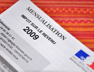 Le paiement de l'impôt sur le revenu