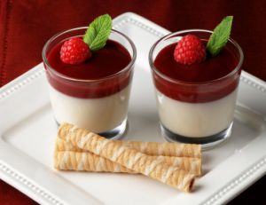 Recette de la panna Cotta aux fruits rouges