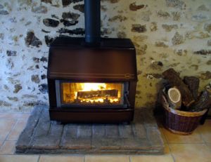 Découvrir le chauffage par le poêle à bois
