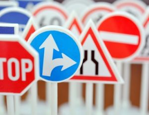 Code de la route : comment réviser son code ?