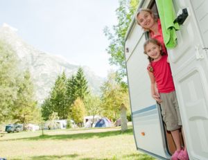 Partir en vacances quand on est parent solo